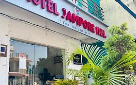 Hotel Jampore Inn